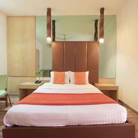 Purple Inn Boutique Hotel Mysore Eksteriør billede